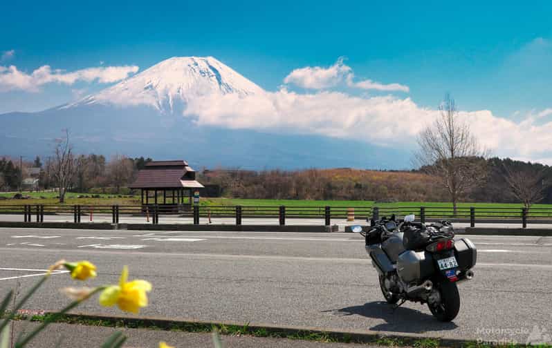 From Tokyo: Private Motorcycle Tour - Fuji, Hakone, Onsen - Tokyo Pickup To Winding Mountain Roads