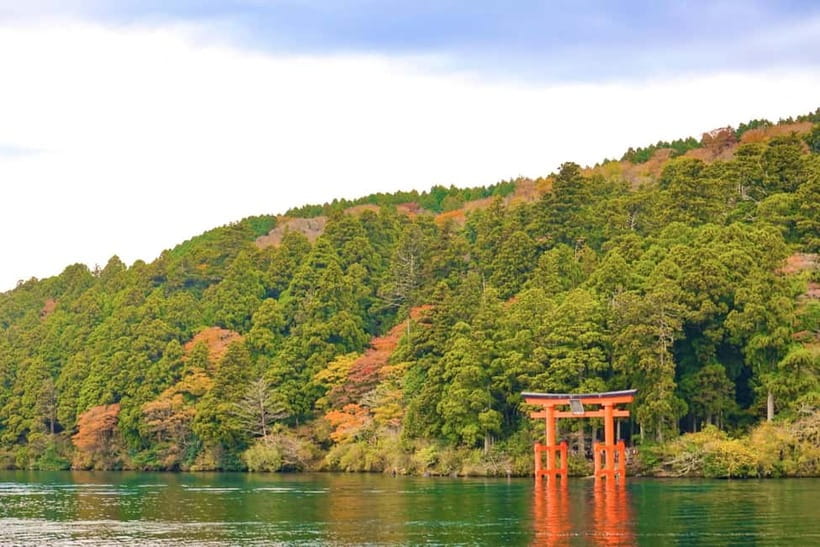 Fuji,Hakone Ropeway/Cruise/Shinkansen Ride w/lunch frm Tokyo - Lake Ashi on the SORAKAZE boat, and why 15 minutes is enough