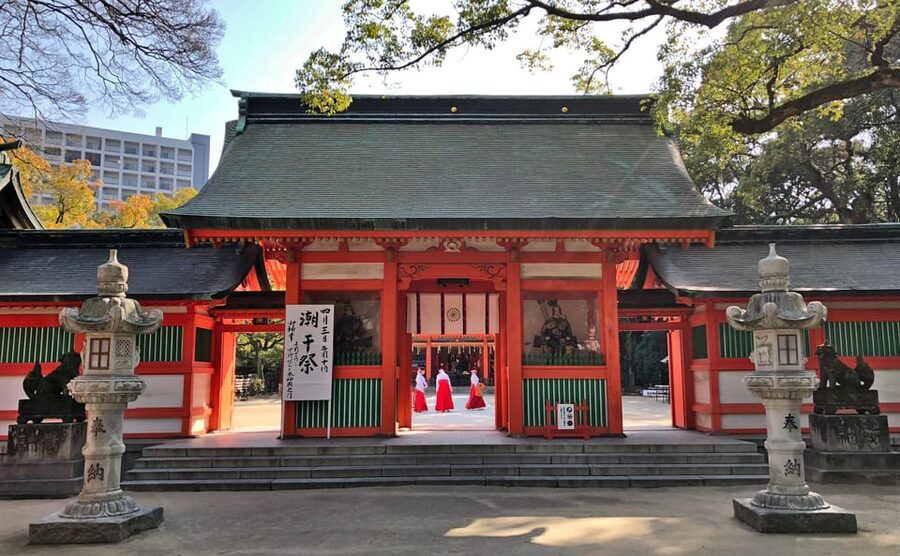 Fukuoka Essentials: History, Culture, & Charms - Kushida Jinja: where Hakata’s main shrine and festivals meet