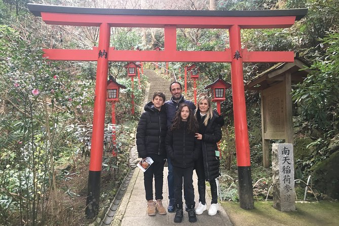Fukuoka Full-Day Private Tour with Government Licensed Guide - Parks, waterfront, and modern Fukuoka scenes