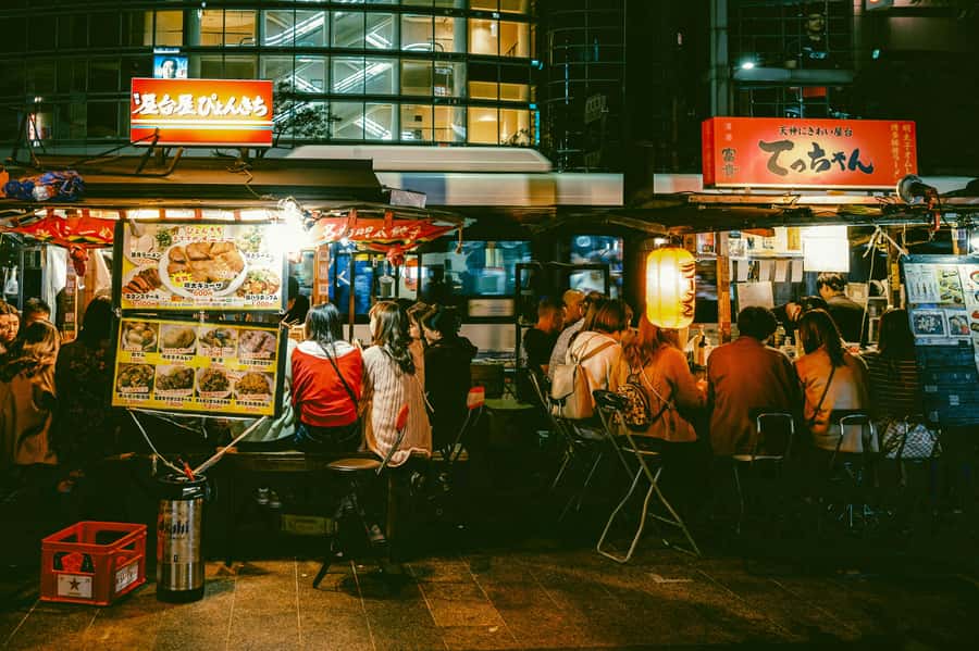 Fukuoka: Private Nightlife and Hidden Gems Tour with a Local - Kushida Shrine and Classic Fukuoka Culture, Without the Lecture