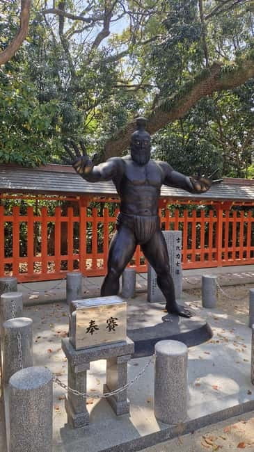 Fukuoka’s Sacred Path: Temples, History & Culture - Kushida Shrine, festival fame and a look at Hakata identity