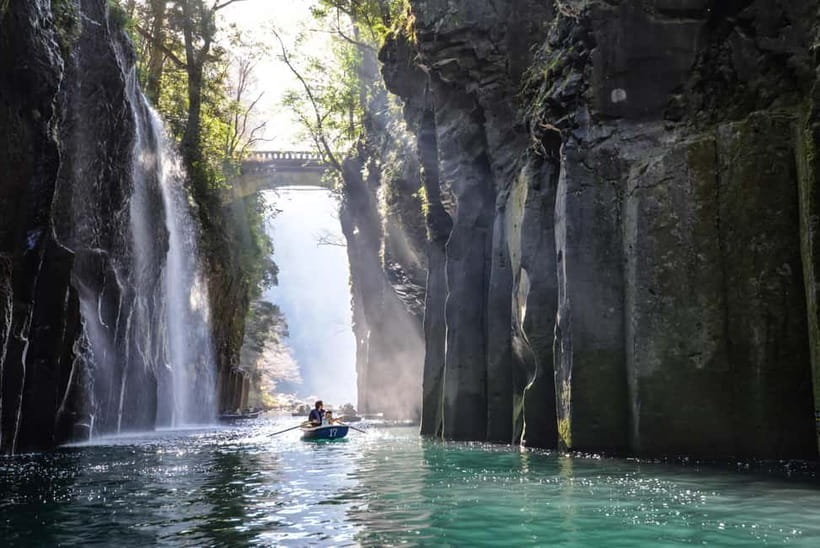 Fukuoka: Takachiho Gorge, Amano Iwato & Scenic Train Tour - Lunch in Miyazaki: Budget Extra, Use the Hour Wisely