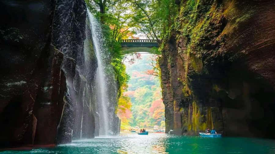 Fukuoka: Takachiho Gorge & Scenic Railway One Day Tour - Should you book the Fukuoka Takachiho Gorge and Scenic Railway tour?