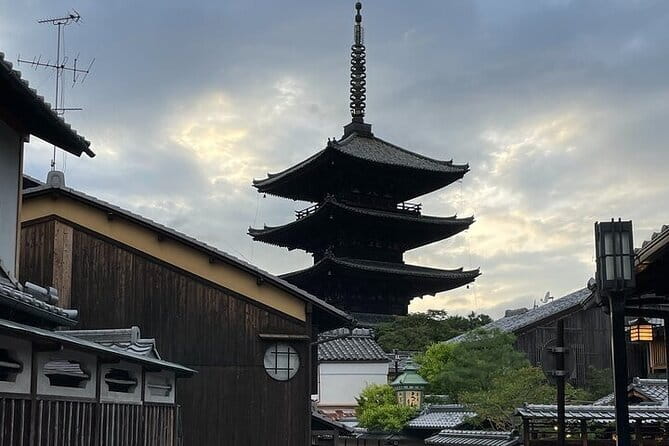 Full-Day Kyoto Group Tour with an Expert Local Guide - Stop 1: Fushimi Inari taisha, more than torii tunnels