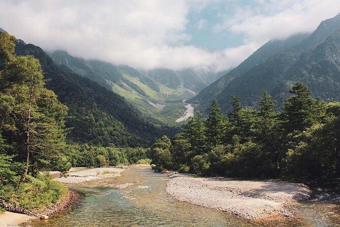 Full-Day Private Nikko Tour from Tokyo wd English Speaking Driver - Price and logistics: what you are really paying for
