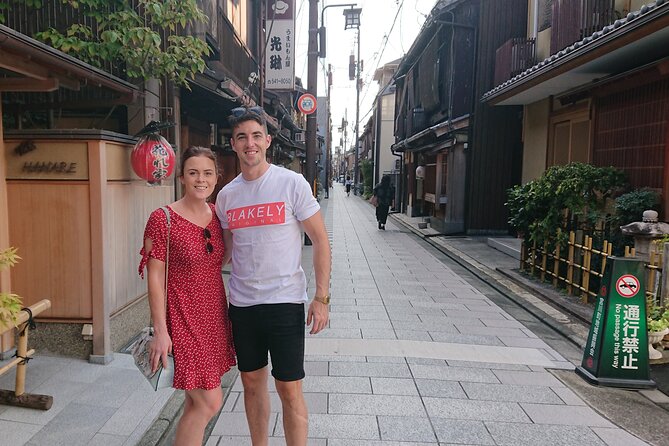 Gion and Fushimi Inari Shrine Kyoto Highlights with Government-Licensed Guide - When your guide explains geiko and maiko, Gion becomes clearer