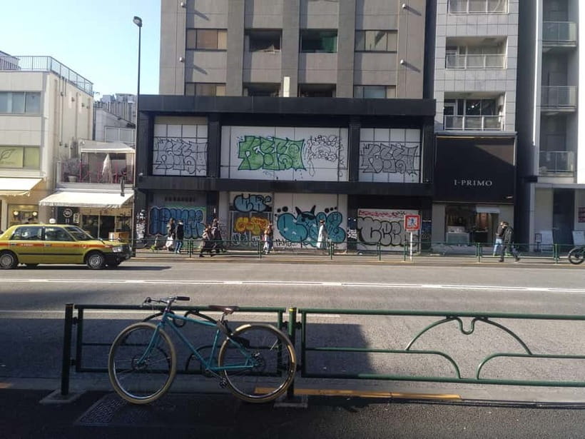 Graffiti in Tokyo Walking Tour: Shibuya and Harajuku - Tokyo graffiti on foot, not in a textbook