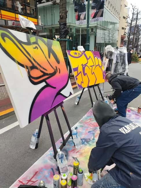 Graffiti in Tokyo Walking Tour: Shibuya and Harajuku - What to bring (and what to skip) so the walk stays fun