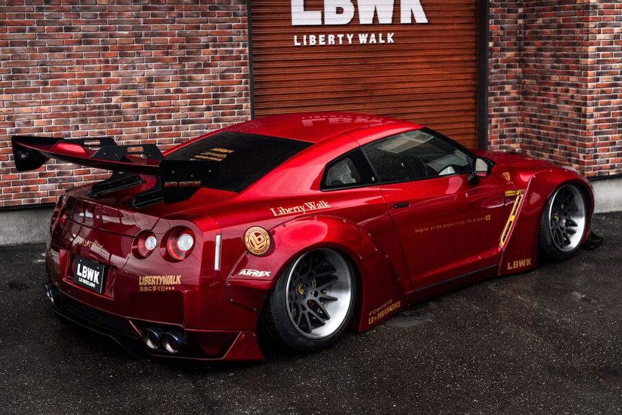 GT-R35 800hp Club Membership - secret underground car meet - Guides and drivers: what stands out from the people running it
