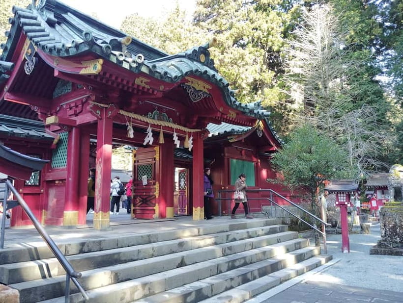Hakone Adventure: Explore Nature’s Beauty and Tranquility - Guides like Yumiko and Taku: why the human factor matters here