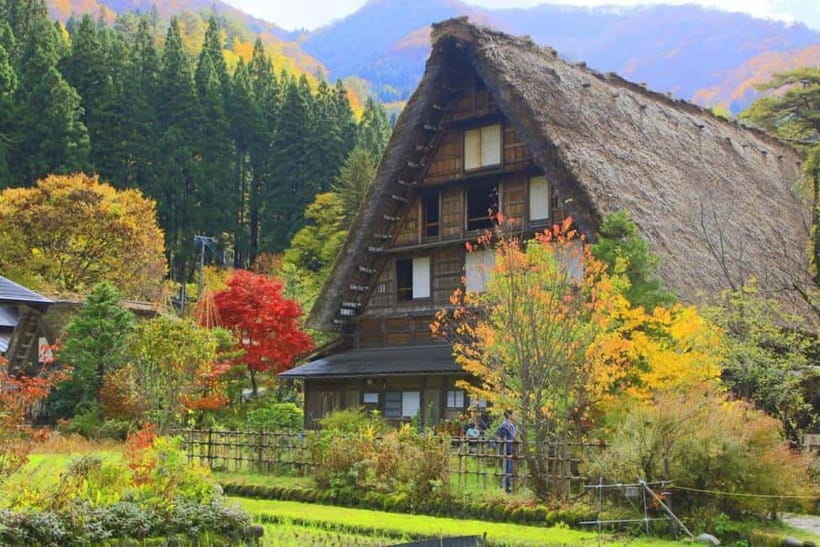 Hida Takayama, Shirakawa-go+Observatory|Day Trip from Nagoya - Takayama old townscape: canals, sake signs, and old-door charm