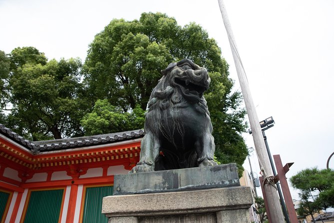 Highlights & Hidden Gems With Locals: Best of Kyoto Private Tour - Kyoto Municipal Zoo area: what you get by starting off the main drag