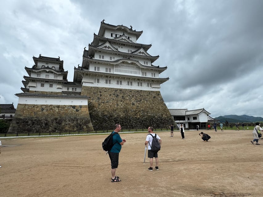 Himeji: Himeji Castle & Kokoen Garden 3.5-Hour Guided Tour - What to Look For as You Move Through the Castle