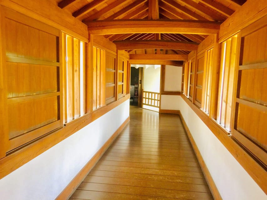 Himeji: Private Guide Tour of the Castle from Osaka or Kyoto - Wanoyagura and the Fortifications View People Often Miss