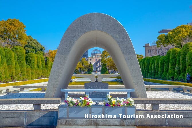 Hiroshima: Atomic Bomb Dome and Peace Memorial Museum 3 hours - Peace Memorial Park and the Cenotaph: a short pause that matters