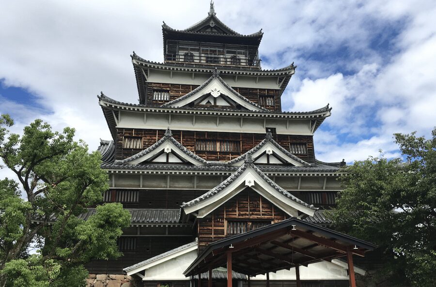 Hiroshima: Best of Hiroshima Guided Bike Tour - Key reasons this guided bike tour works so well