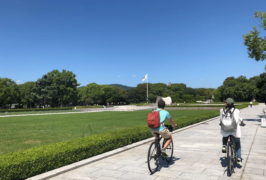 Hiroshima: Best of Hiroshima Guided Bike Tour - Shukkei-en Garden: an Edo-period reset at the end