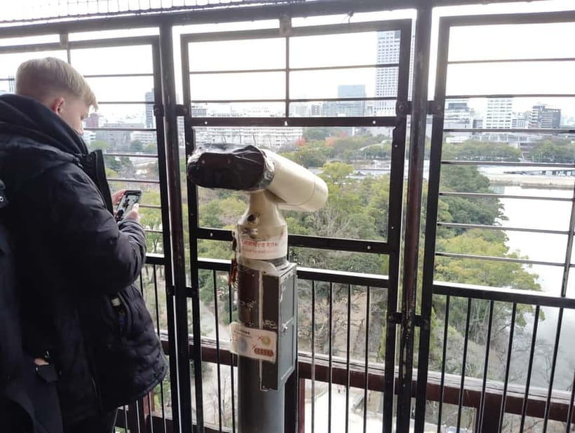 Hiroshima Castle 1h guide tour - Key highlights worth your time
