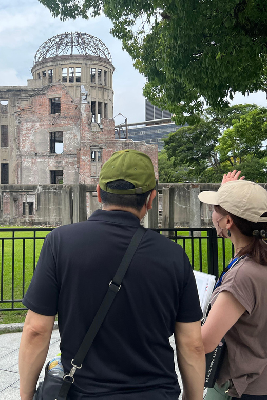 Hiroshima：Guided Virtual Tour/PEACE PARK TOUR VR - Aioi Bridge (T-Bridge): where the guide’s questions turn viewing into understanding