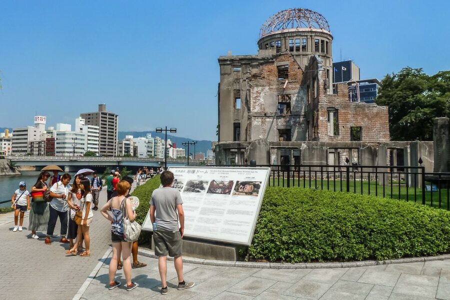 Hiroshima: Hidden Gems and Highlights Private Walking Tour - Off the tourist trail: alleys, Ekinishi, Nagarekawa, and Minato Park options