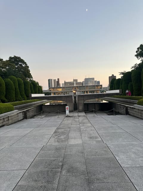 Hiroshima; Hiroshima Peace Memorial Museum and Castle Tour - Price, Pace, and What You Should Plan For