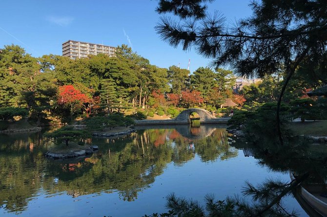 Hiroshima in a Nutshell: Morning Bike Adventure - Stop 4: Shukkei-en Garden, included admission and a calm finale