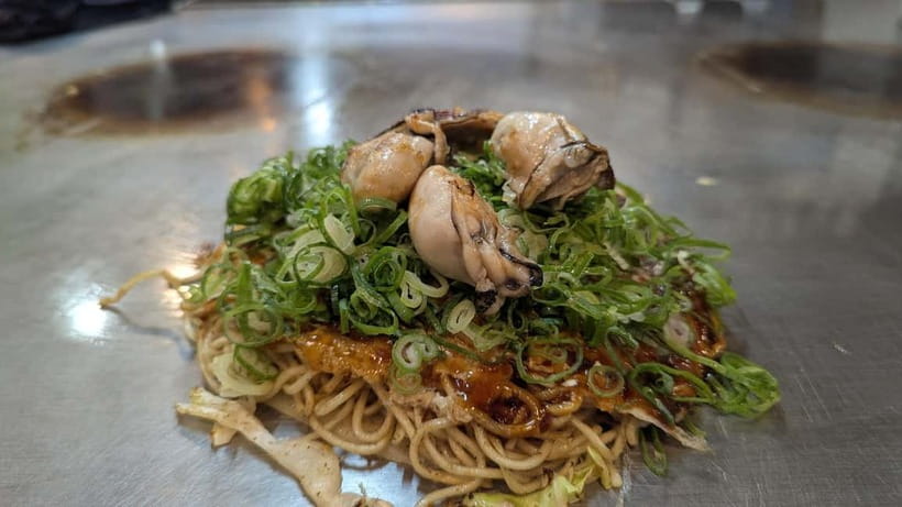 Hiroshima: Okonomiyaki Cooking Class with a Local Chef - The hands-on part: what you do at the griddle
