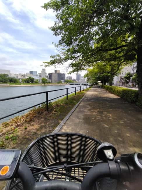 Hiroshima: Peace Park, Castle, and Mitaki Temple E-Bike Tour - Hiroshima Peace Memorial Park: monuments, architecture, and the why behind it