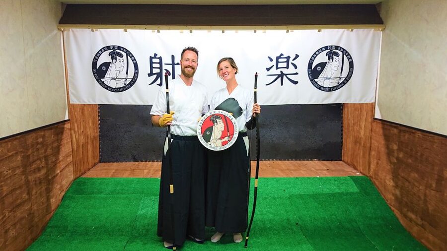 Hiroshima: Traditional Japanese Archery Experience - Instructors, English Support, and Staying Confident as a Beginner