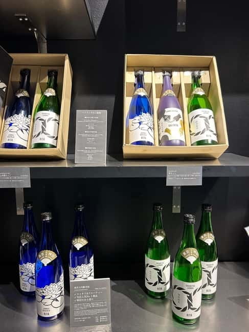 Historic Kanda Sake Tasting at Tokyo’s Oldest Shop (1596) - After the Pour: Buying Sake and the Shop Talk