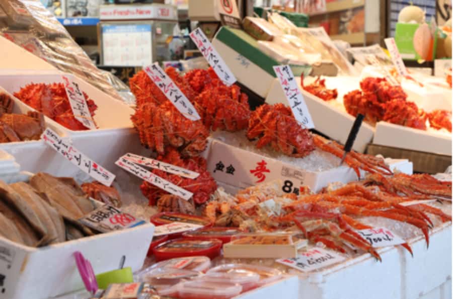 Hokkaido Sapporo :Hill of Buddha, Beer Museum & Fish Market - Sapporo Central Wholesale Market Curb Market: eat what feels fresh