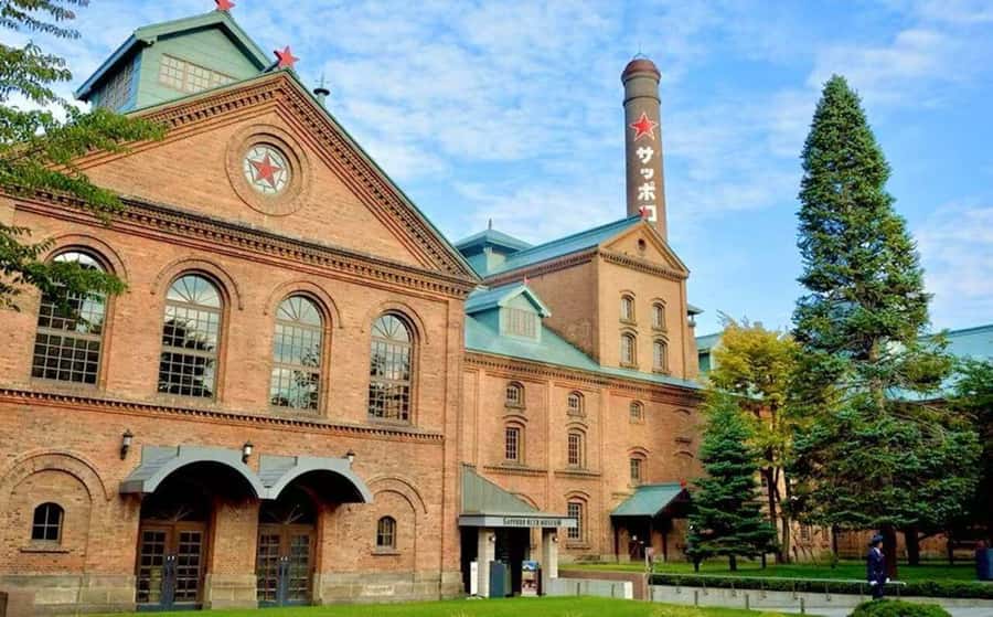 Hokkaido Sapporo :Hill of Buddha, Beer Museum & Fish Market - When this tour makes sense, and when it does not