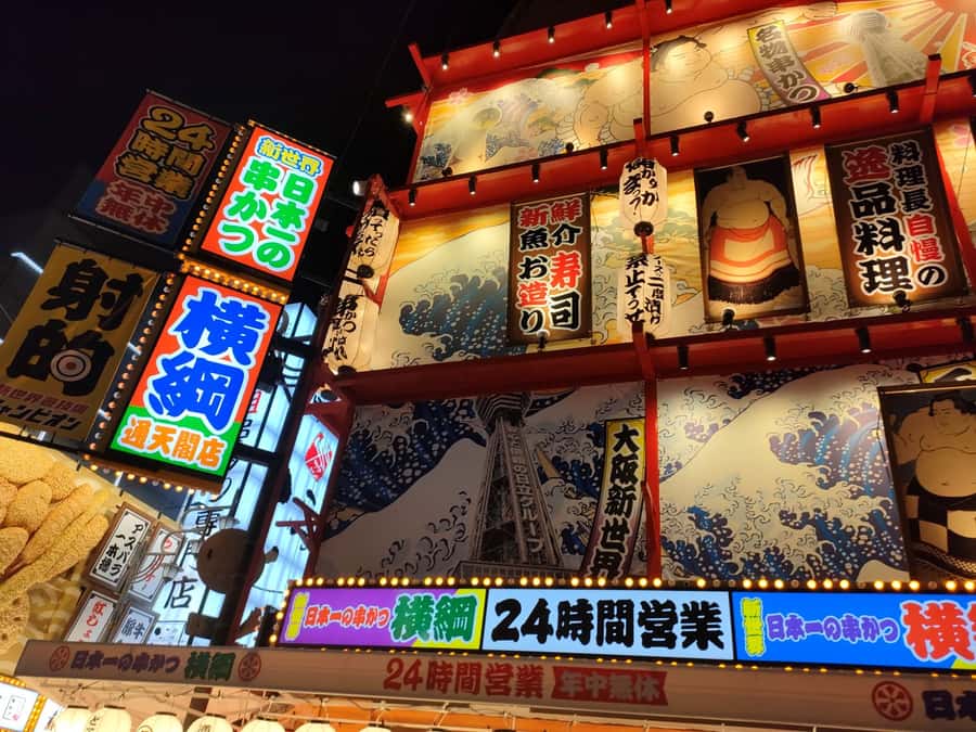 Hungry Osaka Street Food Tour: 15 Dishes & 3 Drinks - Key things that make this tour a smart pick