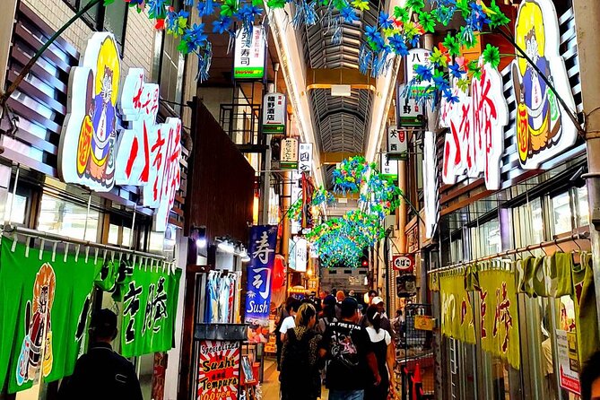 Hungry Osaka Street Food Tour:15 Tastings & 3 Drinks with a Local - Five eateries in one night, how the tour keeps it fun
