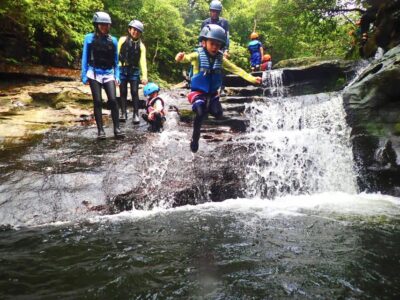 Iriomote Island: Guided 2-Hour Canyoning Tour