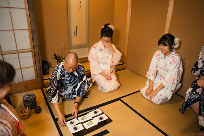 Japanese Matcha Tea Ceremony and Kimono Experience in Hanayaka - Practical tips so your photos and your feet both survive
