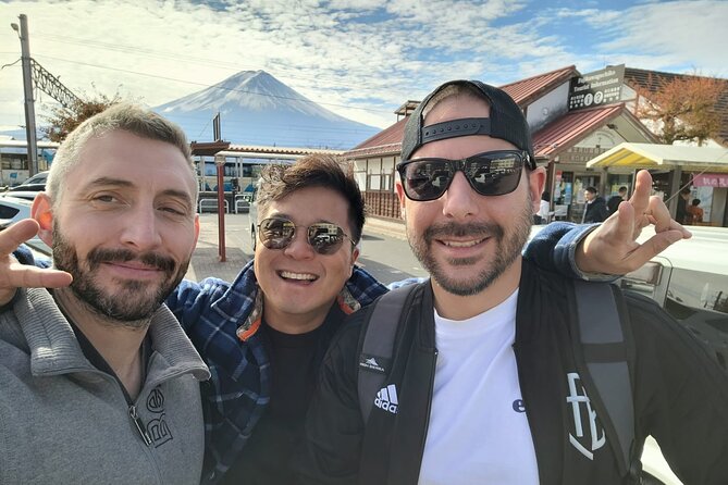 Johnny's Exclusive: Mt. Fuji Adventure from Kawaguchiko - Why this Kawaguchiko-to-Fuji day feels worth the extra money