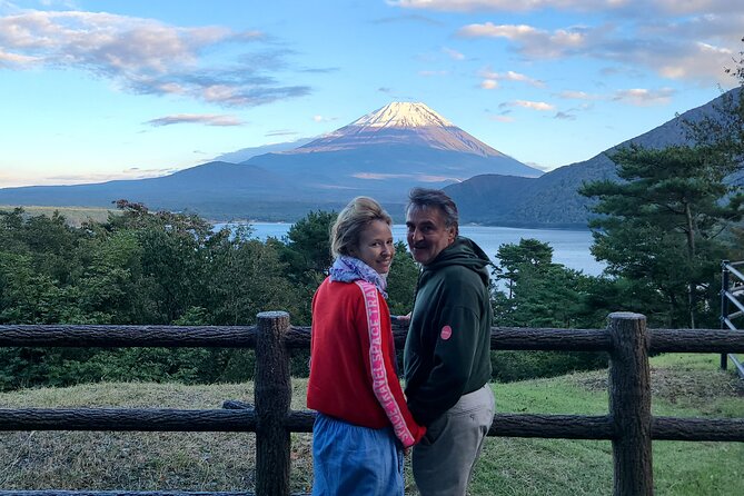 Johnny's Exclusive: Mt. Fuji Adventure from Kawaguchiko - What you’ll eat, what you pay extra for, and how the budget makes sense