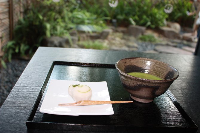 Kabuki Talk - Why the tea-and-video format improves your odds of enjoying the show