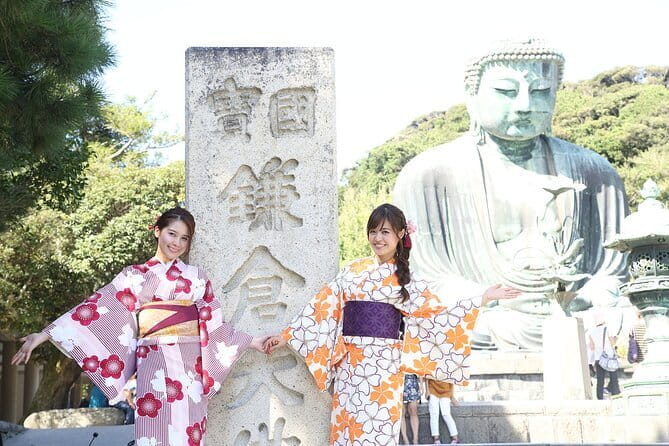 Kamakura Heritage Bike or Walk Tour with ex-Rickshaw guide - Yuigahama Beach and Hase Temple’s coastline views