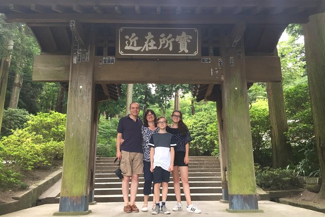 Kamakura Private Tour: Temples, Nature, and the Great Buddha - Zeniarai Benten Ugafuku Shrine: The Torii-Framed Hole Stop