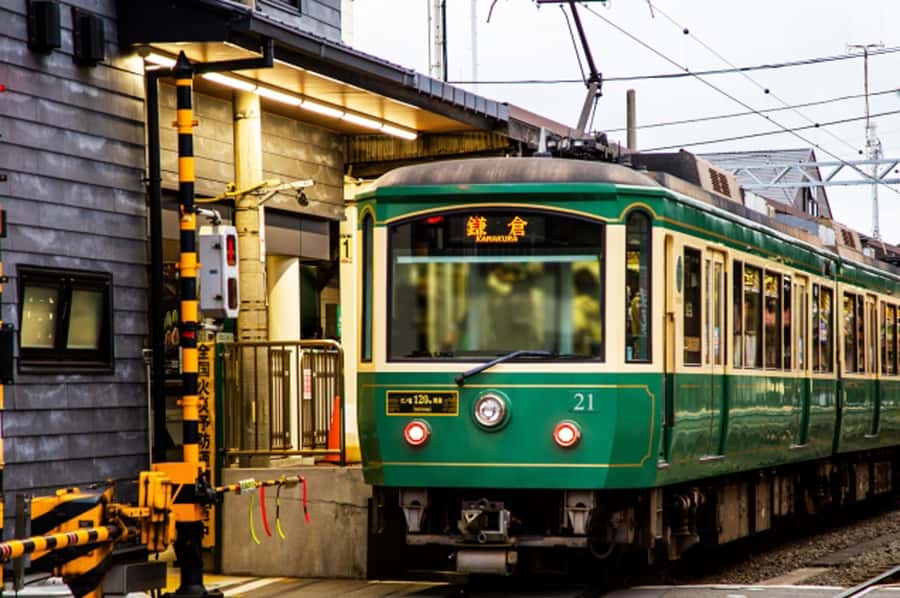 Kamakura: Walking Tour through the City of Samurai - Kamakura in a short, well-timed walking block