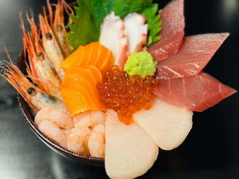 Kanazawa: 2-Hour Private Tour of Omicho Market with Tastings - Key things you will enjoy