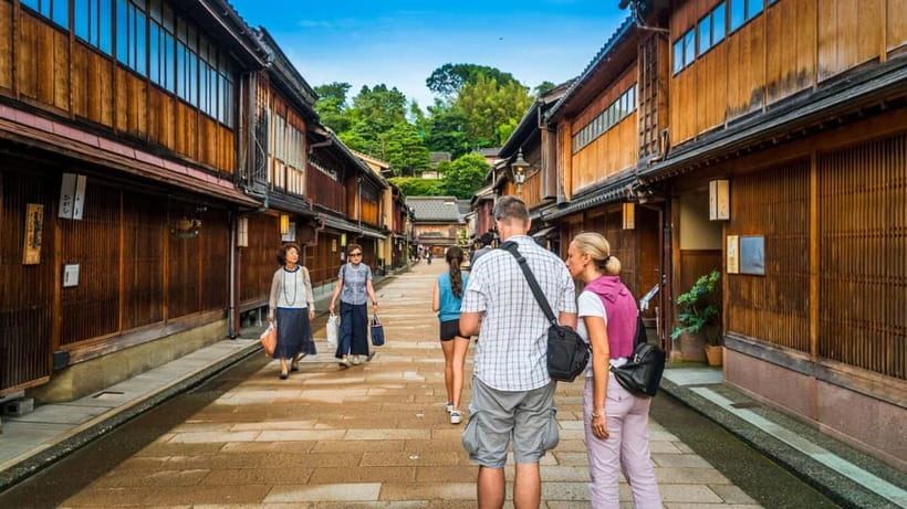 Kanazawa: City Highlights & Hidden Gems Private Walking Tour - Nagamachi samurai lanes: what you are actually looking for