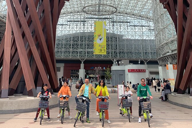 Kanazawa Half Day E-bike Tour - Starting at Kanazawa Station and getting rolling without stress