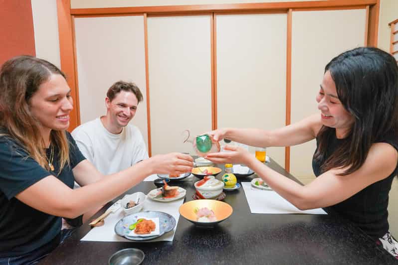 Kanazawa Night Foodie Tour - Why this Kanazawa night foodie tour works so well
