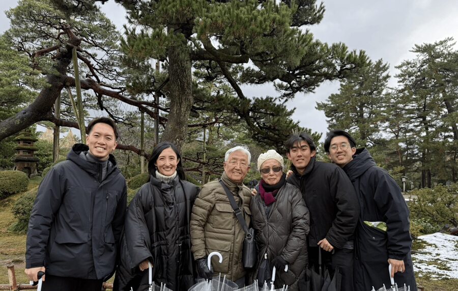 Kanazawa: Private Custom Tour with Local Guide - 21st Century Museum: modern art that contrasts, not competes