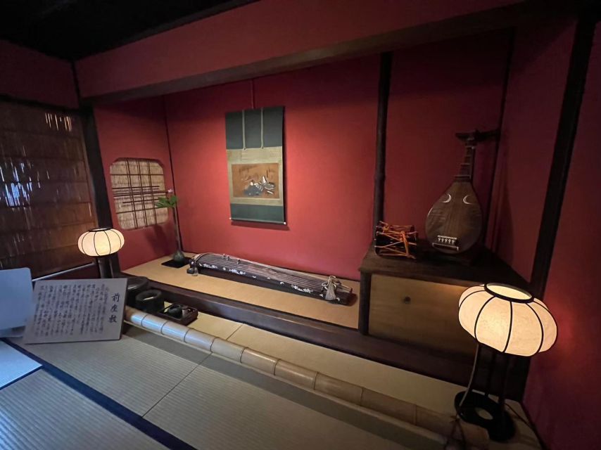 Kanazawa: Samurai, Matcha, Gardens and Geisha Full-Day Tour - Gyokusen-an Matcha Tea House: How to Taste the Moment, Not Just Sip It