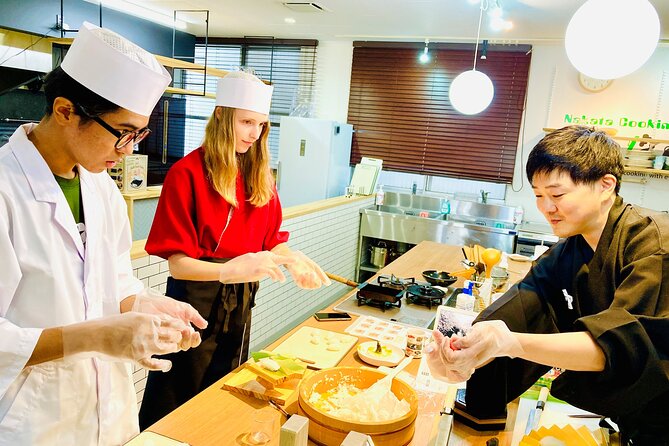 Kanazawa: Sushi & Japanese Cooking Class at a Historic School - Key highlights you should care about